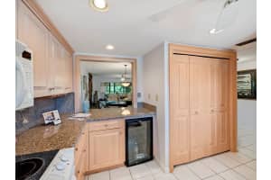 104 Clubhouse Cir, Jupiter, FL 33477, Sold 09/07/17