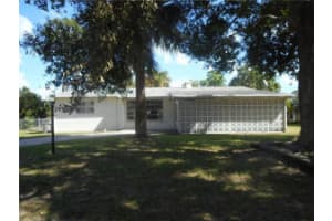 2154 1st Pl SW, Vero Beach, FL 32962, Sold 12/14/16