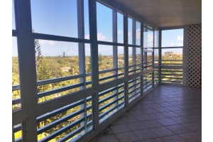 935 E Causeway Blvd, Vero Beach, FL 32963, Sold 03/30/17