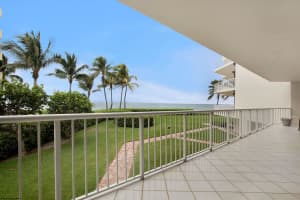 2770 S Ocean Blvd n203, Palm Beach, FL 33480, Sold 10/25/16
