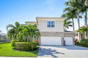 767 Edgebrook Ln, Royal Palm Beach, FL 33411, Sold 04/14/17