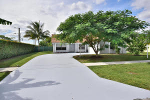 9573 Old Pine Rd, Boca Raton, FL 33428, Sold 01/15/17