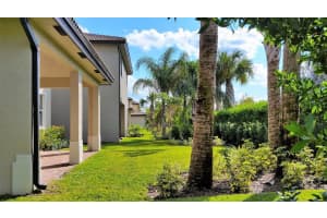 6789 Langdon Wy, Lake Worth, FL 33463, Sold 03/31/17