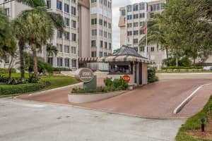 2000 S Ocean Blvd APT Y7, Delray Beach, FL 33483, Sold 03/16/17