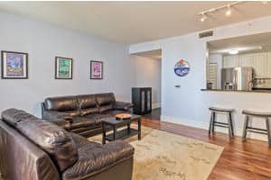 255 Evernia St, West Palm Beach, FL 33401, Sold 01/25/17
