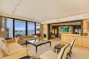 3400 S Ocean Blvd APT 6FII, Palm Beach, FL 33480, Sold 02/14/17