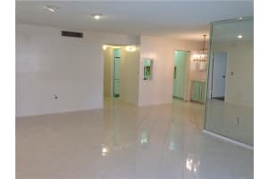 3520 S Ocean Blvd APT A104, South Palm Beach, FL 33480, Sold 12/14/17