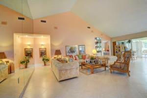 2370 Saratoga Bay Dr, West Palm Beach, FL 33409, Sold 11/10/16