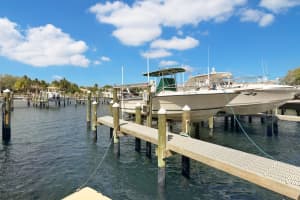 1000 Bay Colony Dr S, North Palm Beach, FL 33408, Sold 05/23/18