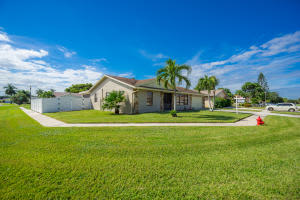 5324 Plains Dr, Lake Worth, FL 33463, Sold 12/16/16