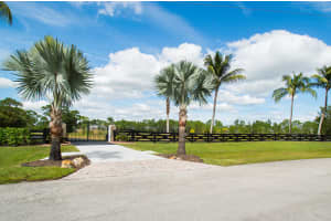 2464 SE Ranch Acres Cir, Jupiter, FL 33478, Sold 08/04/17