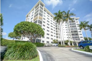 86 Mac Farlane Dr, Delray Beach, FL 33483, Sold 08/03/18