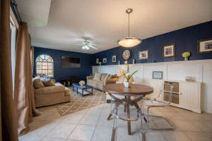 7000 W Palmetto Park Rd #210, Boca Raton, FL 33433, Sold 12/15/16