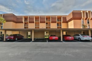 5350 Woodland Lakes Dr, Palm Beach Gardens, FL 33418, Sold 03/22/17