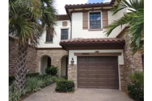 10444 Wellington Parc Dr, Wellington, FL 33449, Sold 03/01/17