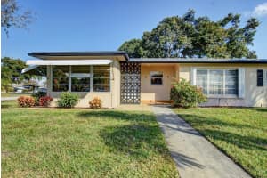 4649 Pine Grove Dr, Delray Beach, FL 33445, Sold 04/28/17