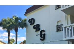 400 SE 10th St, Deerfield Beach, FL 33441, Sold 04/28/17