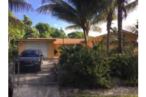 523 Angler Dr, Delray Beach, FL 33445, Sold 01/25/17