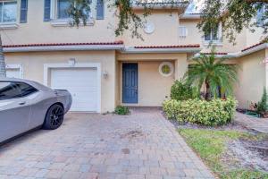 3026 N Evergreen Cir, Boynton Beach, FL 33426, Sold 02/01/17