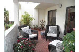 4651 NE Ocean Blvd b22, Jensen Beach, FL 34957, Sold 08/11/17