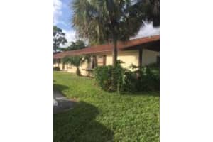 375 Glenwood Dr, West Palm Beach, FL 33415, Sold 01/02/17