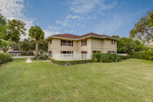 10 Amherst Ct, Royal Palm Beach, FL 33411, Sold 12/21/16