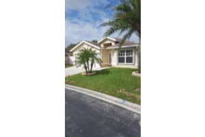 1792 Sawgrass Cir, Greenacres, FL 33413, Sold 12/27/16