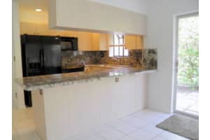 1742 Riverwood Ln, Coral Springs, FL 33071, Sold 01/20/17