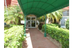 22605 SW 66th Ave, Boca Raton, FL 33428, Sold 02/06/17