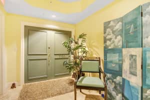 5150 N Ocean Dr, Singer Island, FL 33404, Sold 07/27/17