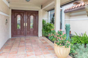 2760 Oak Tree Ln, Fort Lauderdale, FL 33309, Sold 03/09/17