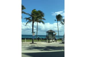 2060 NE 1st St, Deerfield Beach, FL 33441, Sold 06/01/17