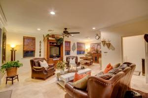310 Via Villagio, Hypoluxo, FL 33462, Sold 02/01/17