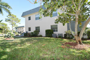 2950 SE Ocean Blvd Apt 33-3, Stuart, FL 34996, Sold 01/13/17