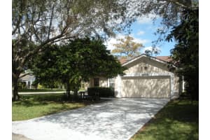4250 Grove Park Ln, Boynton Beach, FL 33436, Sold 03/10/17