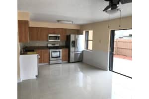 819 Sandtree Dr, Palm Beach Gardens, FL 33403, Sold 01/06/17