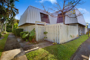 3830 Jefferson St, Stuart, FL 34997, Sold 01/04/17