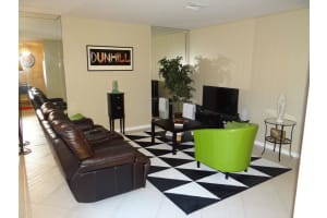 2344 NE 12th St, Pompano Beach, FL 33062, Sold 03/22/17