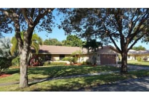 8769 Escondido Way E, Boca Raton, FL 33433, Sold 05/24/17