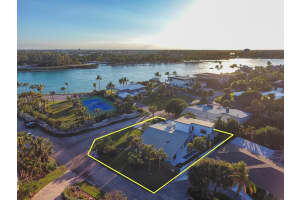 25 Ocean Dr, Jupiter, FL 33469, Sold 05/15/17