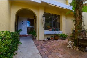20885 Del Luna Dr, Boca Raton, FL 33433, Sold 12/29/16