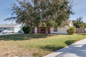 1718 NE 21st Terrace W, Jensen Beach, FL 34957, Sold 04/19/17