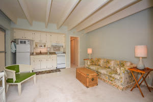 4500 S Ocean Blvd APT 208, South Palm Beach, FL 33480, Sold 01/13/17