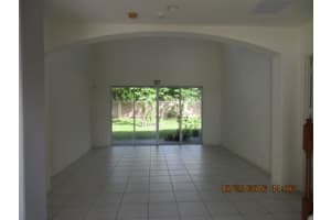 9207 Pineville Dr, Lake Worth, FL 33467, Sold 04/19/17