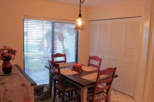 256 Sunshine Blvd, Royal Palm Beach, FL 33411, Sold 12/29/16