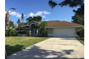 8729 SE Woodwind St, Hobe Sound, FL 33455, Sold 02/17/17