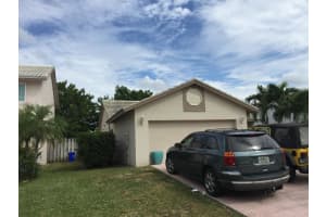 6093 Strawberry Lakes Cir, Lake Worth, FL 33463, Sold 04/06/17