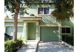 250 Crestwood Cir, Royal Palm Beach, FL 33411, Sold 03/27/17