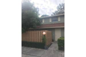 511 Cypress Way W, Palm Springs, FL 33406, Sold 12/23/16