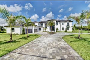 10540 El Paraiso Pl, Delray Beach, FL 33446, Sold 11/22/19